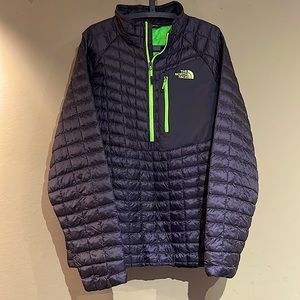 The North Face Thermoball Pullover - Black / Green - Men’s XL